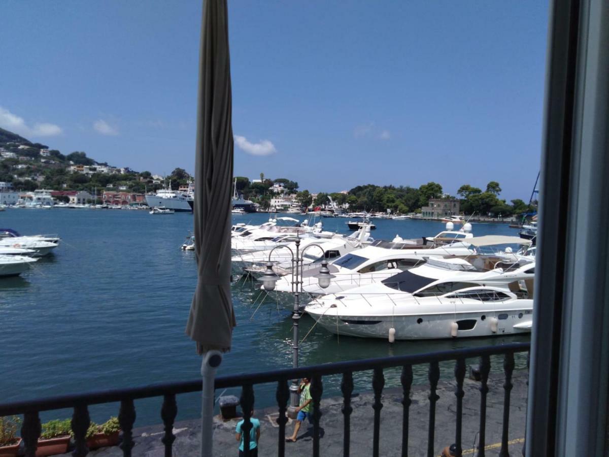 Casa Vacanze Riva Destra Ischia Zewnętrze zdjęcie