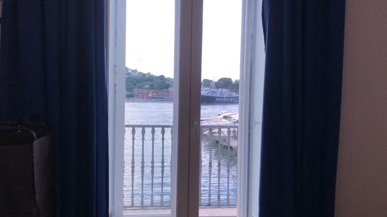 Casa Vacanze Riva Destra Ischia Zewnętrze zdjęcie