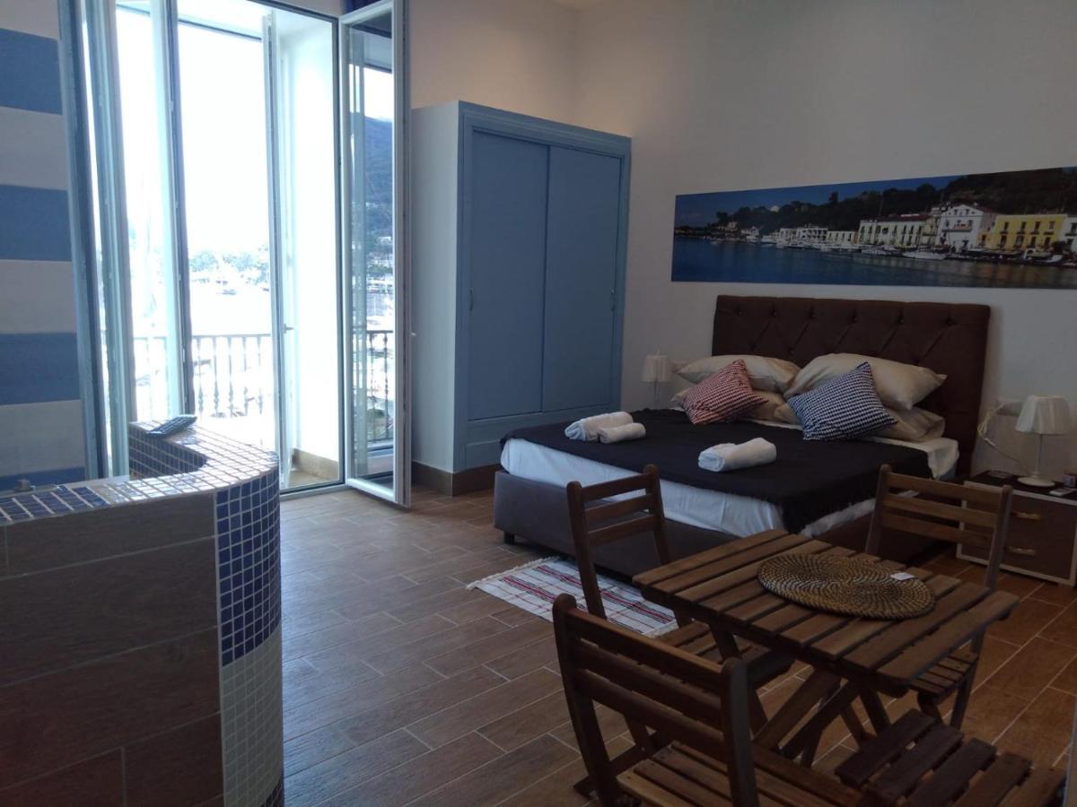 Casa Vacanze Riva Destra Ischia Zewnętrze zdjęcie